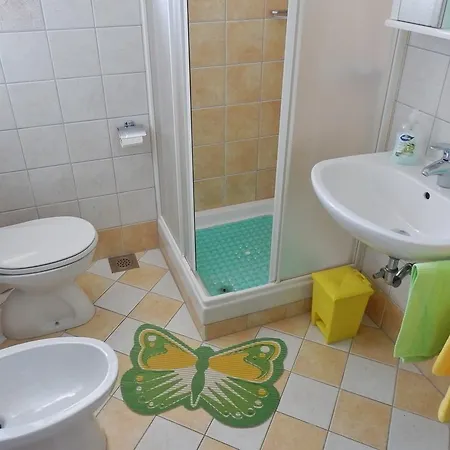 아파트 One-bedroom In Vi *